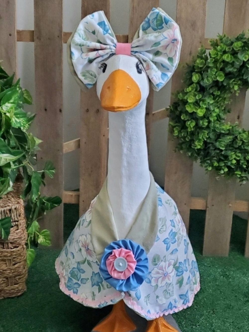 Porch Goose Outfit With Bow Fits 28"- 30" Concrete Goose